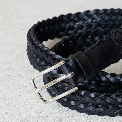 ★【ミモレ別注】マヌエラの牛革メッシュベルト〈シルバー〉【期間限定】