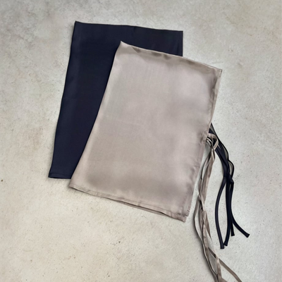 ★DRESS HERSELF シルクピローカバー ２枚セット＜シャンパンゴールド＆チャコールグレー＞（アロマミスト付） 残り3点