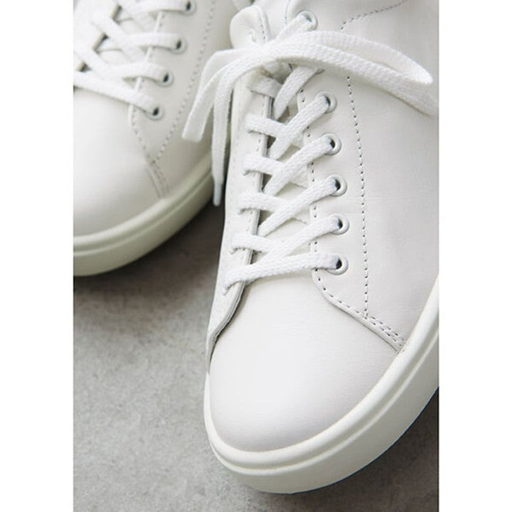 アキレス・ソルボのレザースニーカー