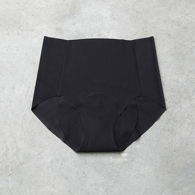 ★エブリデイ吸水ショーツ２枚組＜ブラック＞