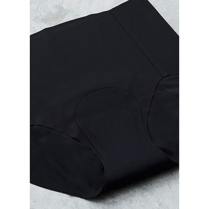 ★エブリデイ吸水ショーツとブラ＜ブラック＞