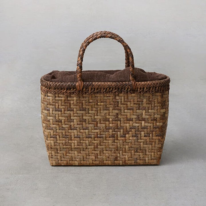 加根古工房のくるみのかごバッグ