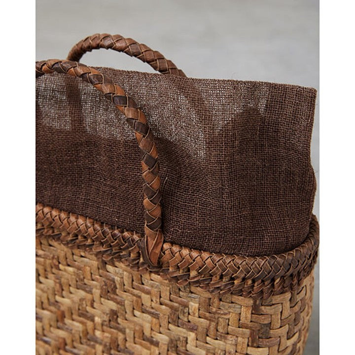加根古工房のくるみのかごバッグ