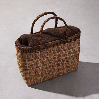 加根古工房のくるみのかごバッグ