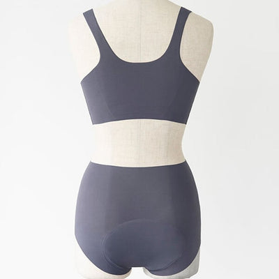 ★エブリデイ吸水ショーツとブラ