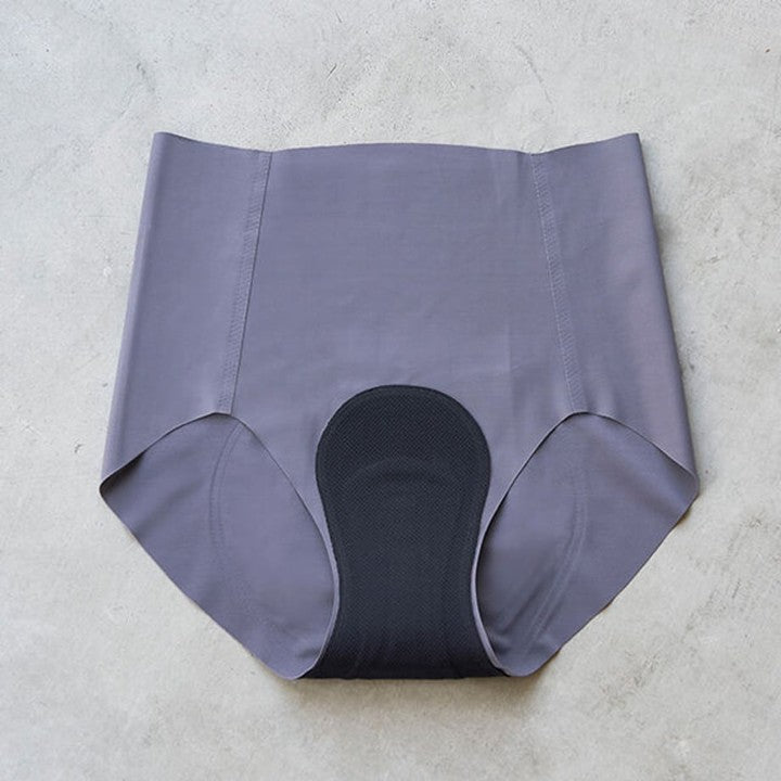 ★エブリデイ吸水ショーツとブラ