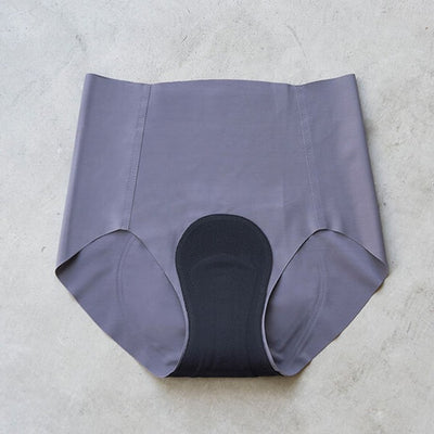 ★エブリデイ吸水ショーツとブラ