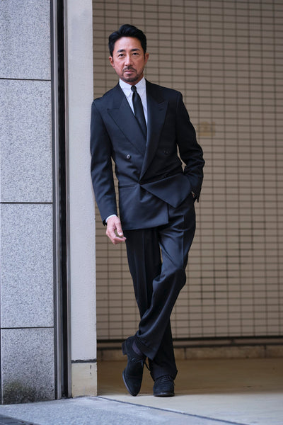 干場義雅プロデュース　ブラックスーツ