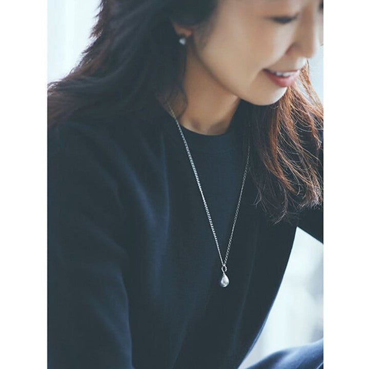 ミモレ別注・ボン マジック黒蝶バロックパール一粒ネックレス