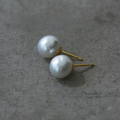 ボン マジック　白蝶バロックパールピアス９mm