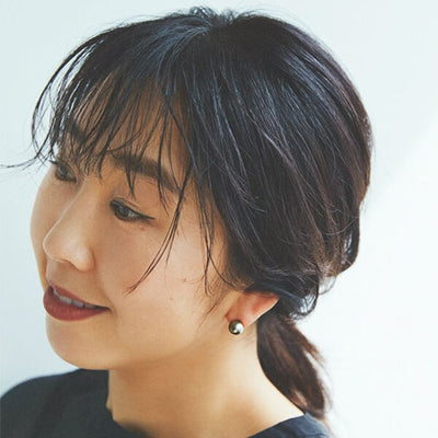 ボン マジック　黒蝶バロックパールピアス９mm