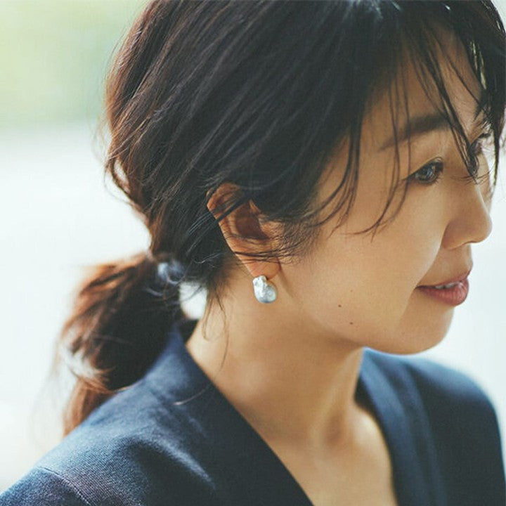 ★ボン マジック　白蝶バロックパールピアス13mm【数量限定】