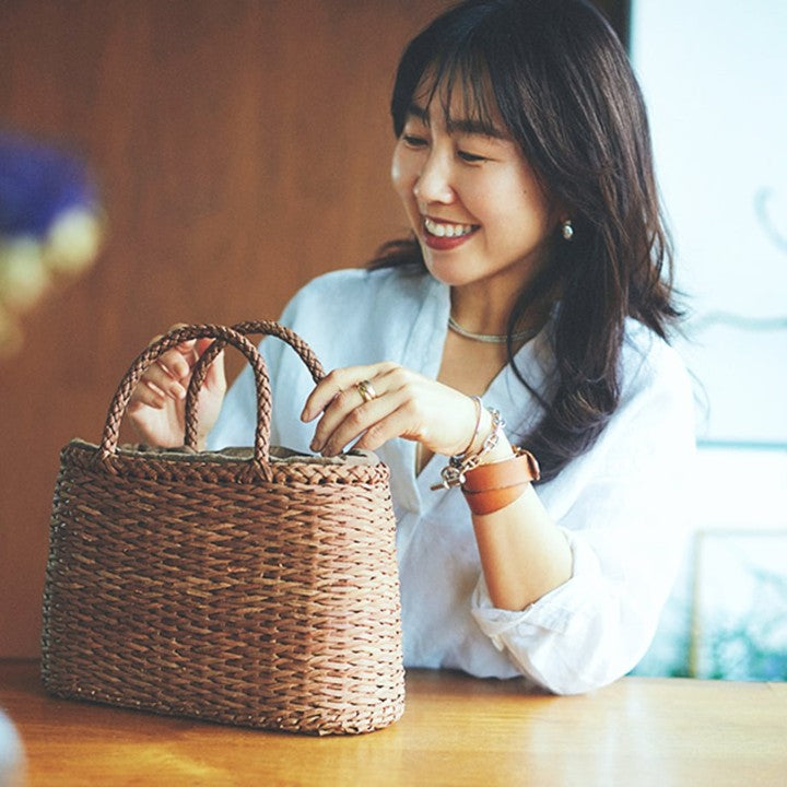 加根古工房　山葡萄のかご