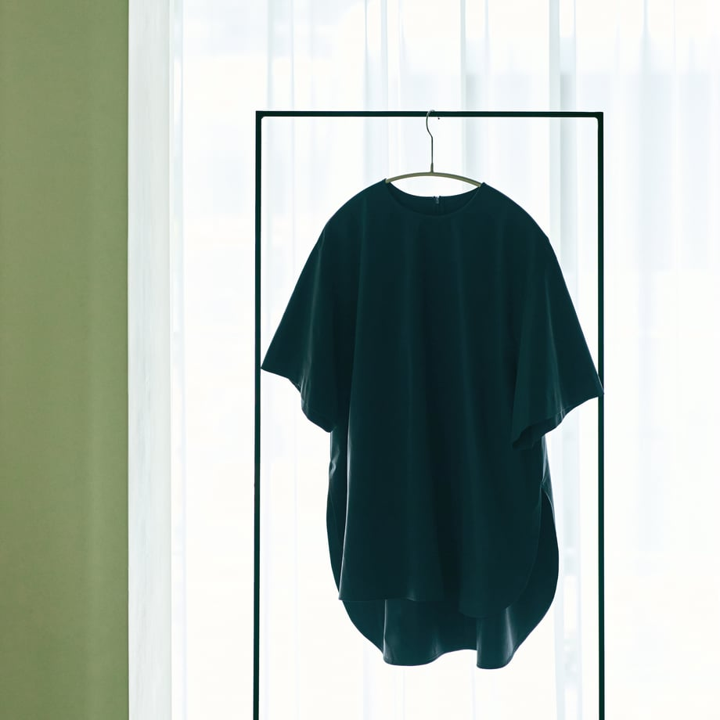 ★山根亜希子さんコラボ・ル フィルのTブラウス＜ブラック＞