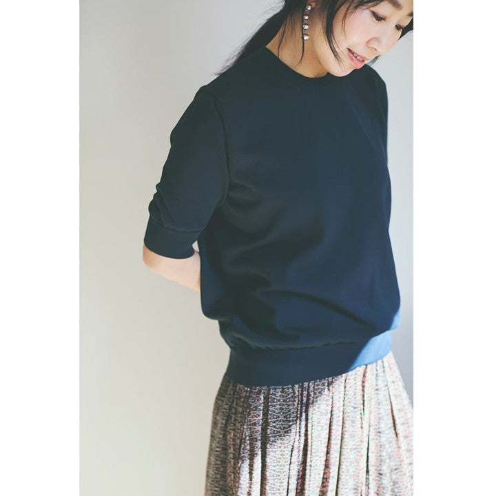 ★【ミモレ別注】スローン 半袖黒ニット【数量限定】