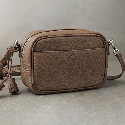 ★【ミモレ別注】VASICコンパクトショルダーバッグAnyway