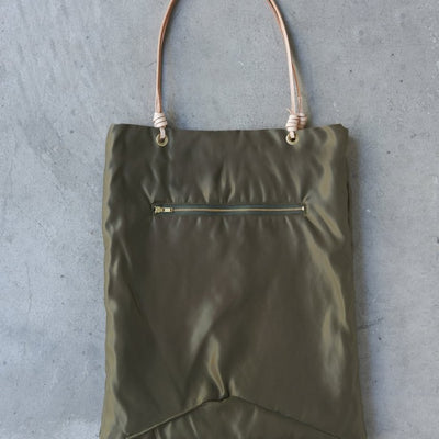 ★【追加受注11/4まで】井筒麻三子さん×マニプリ「スカーフ柄トートバッグ」