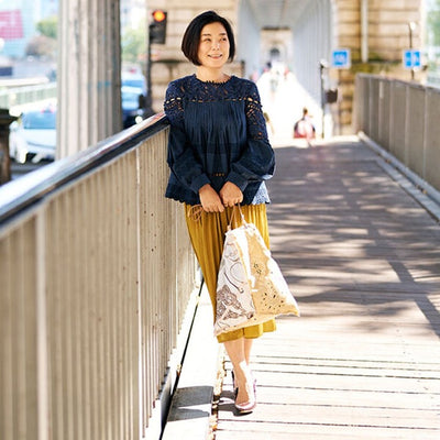 ★【追加受注11/4まで】井筒麻三子さん×マニプリ「スカーフ柄トートバッグ」