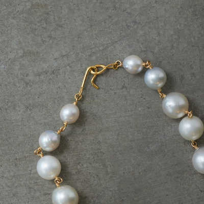 ボン マジック 白蝶バロックパール一連ネックレス