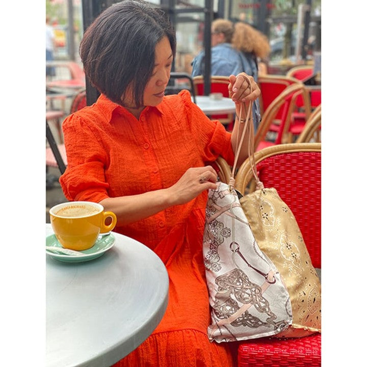 ★【追加受注11/4まで】井筒麻三子さん×マニプリ「スカーフ柄トートバッグ」