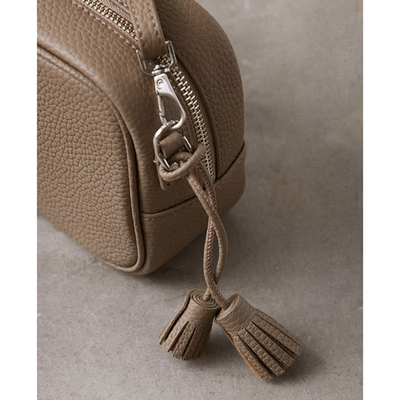 ★【ミモレ別注】VASICコンパクトショルダーバッグAnyway