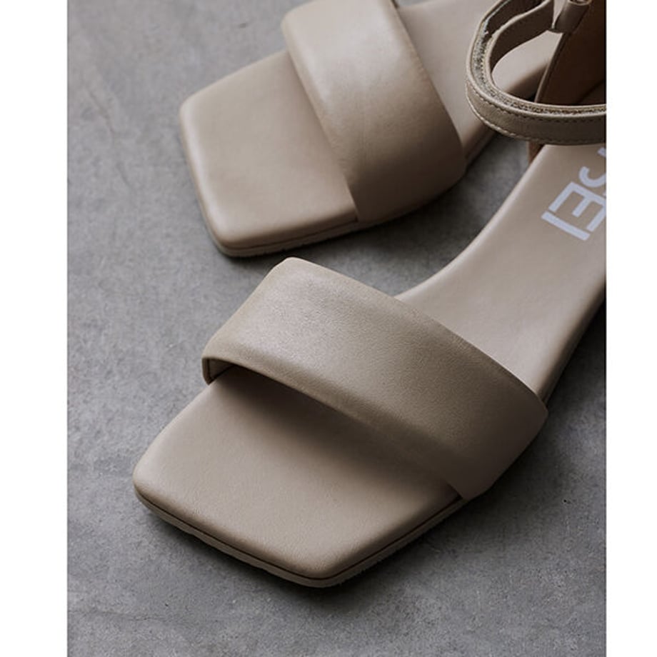 ★SHISEIパデッドサンダル【期間限定】